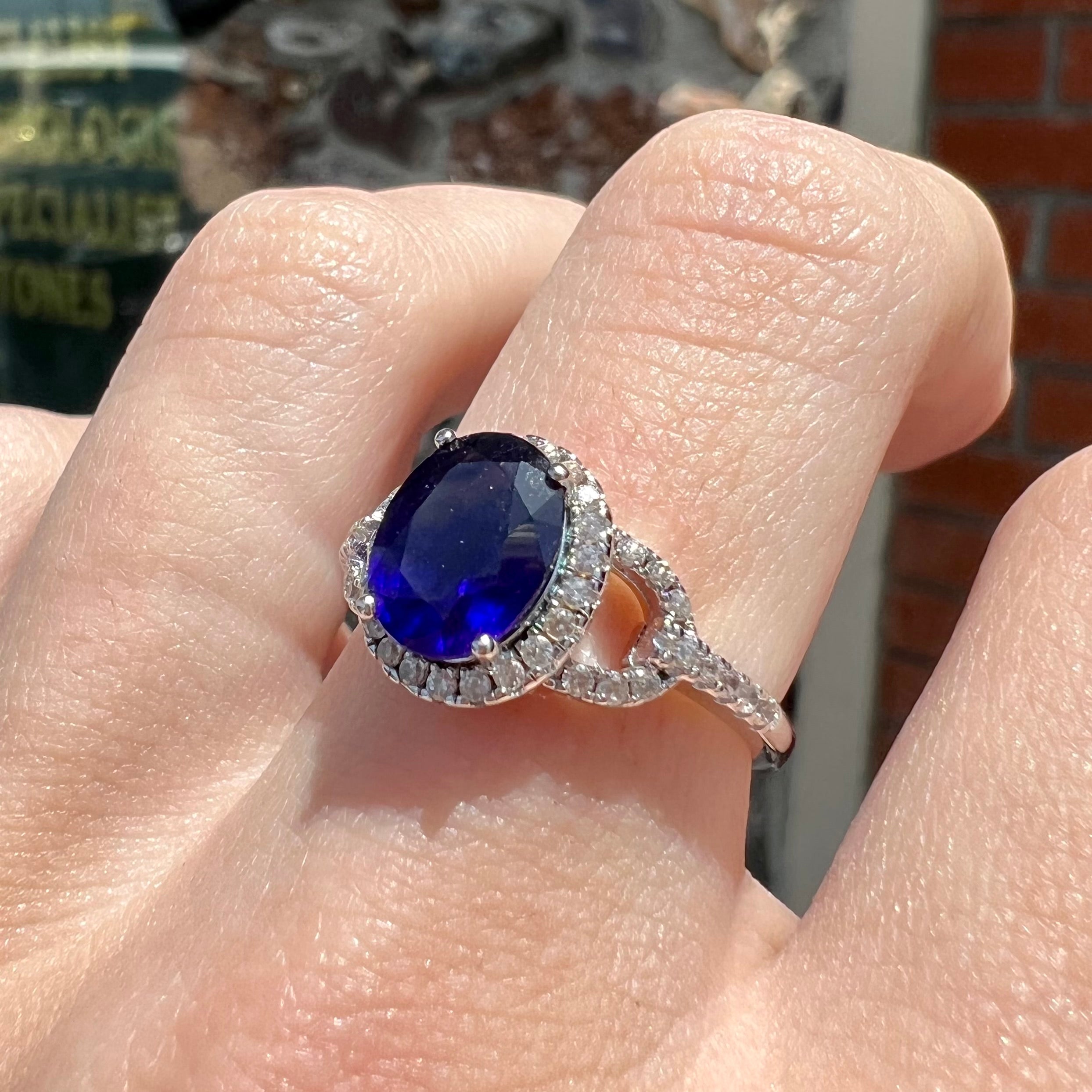 Pave engagement ring mystic blue quartz | D-Carats